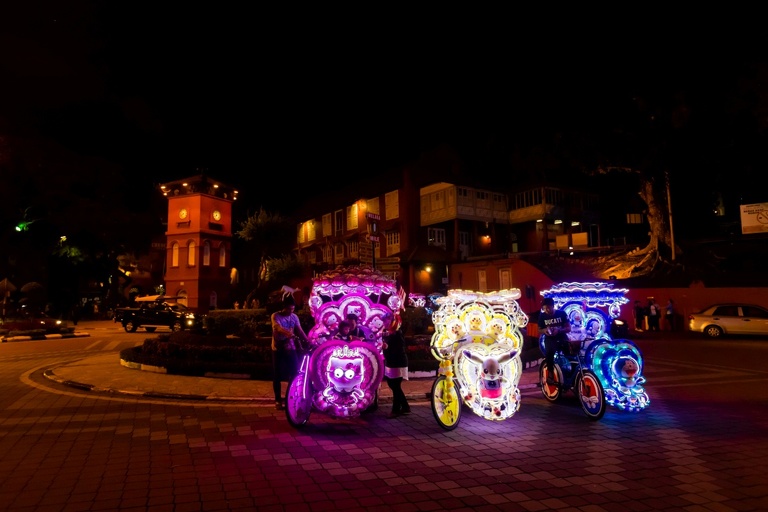 co zobaczyc w malezji, najlepsze miejsca w malezji, co odwiedzic w malezji, wakacje w malezji, malezja najlepsze miejsca, fotografie z podrozy, zdjecia z podrozy, zdjecia z malezjii, Melaka, Melacca, Cameron Highlands, Tanah Rata, Kuala Lumpur, Kuala Kangsar, fotografie z malezji, fotografia podroznicza, travel photography, travel photos, asia photos, malaysia, malaysiani photos, malaysia photography, malaysia travel, best places in malaysia, www.magiaobrazu.com, malezja, pinang, zdjecia z wakacji, zdjecia z azji, fotografie z azji, podroz po azji