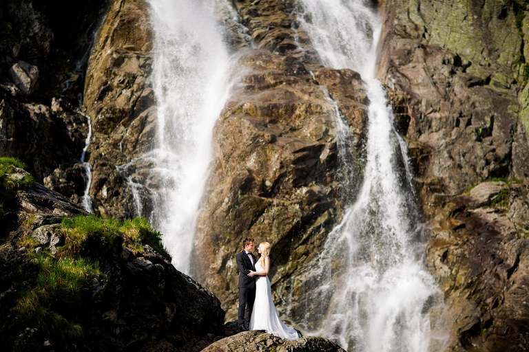 www.magiaobrazu.com, plener slubny w Tatrach, sesja ślubna Dolina Pięciu Stawów; fotografia ślubna Tatry, tatrzanski plener slubny, sesja slubna tatry, plener slubnt dolina pieciu stawow, fotografia ślubna, fotograf ślubny Kraków, fotografowie ślubni, fotograf małopolska,dwóch fotografów na ślub; Anna i Jacek Bieniek; zdjęcia ślubne śląsk;