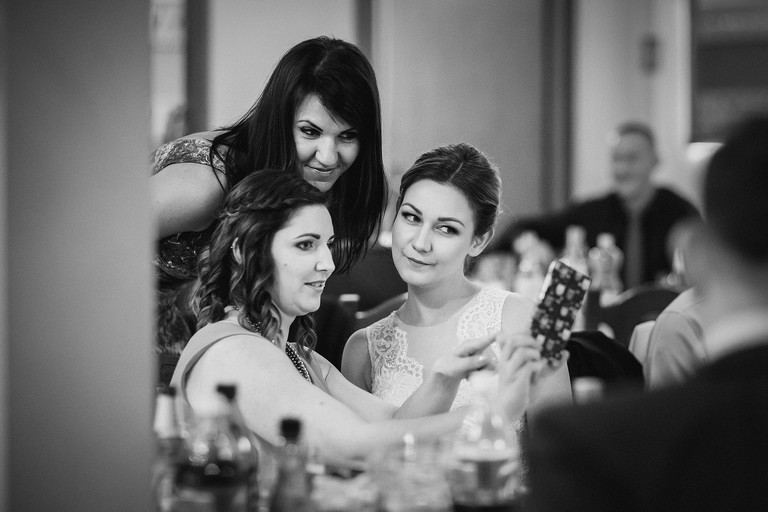 fotografia slubna slask, slub w kościele Wszystkich Świętych w Pszczynie, wesele w zlotej podkowie, restauracja Złota Podkowa w Goczałkowicach, sesja slubna w lesie, plener slubny w lesie, fotografia slubna katowice, zdjecia slubne katowice, fotograf slubny katowice, zdjecia slubne bielsko, fotograf slubny bielsko, zdjecia slubne slask, dwoch fotografow na slub, fotografia slubna krakow,