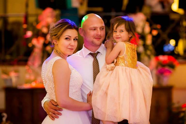 fotografia slubna slask, slub w kościele Wszystkich Świętych w Pszczynie, wesele w zlotej podkowie, restauracja Złota Podkowa w Goczałkowicach, sesja slubna w lesie, plener slubny w lesie, fotografia slubna katowice, zdjecia slubne katowice, fotograf slubny katowice, zdjecia slubne bielsko, fotograf slubny bielsko, zdjecia slubne slask, dwoch fotografow na slub, fotografia slubna krakow,