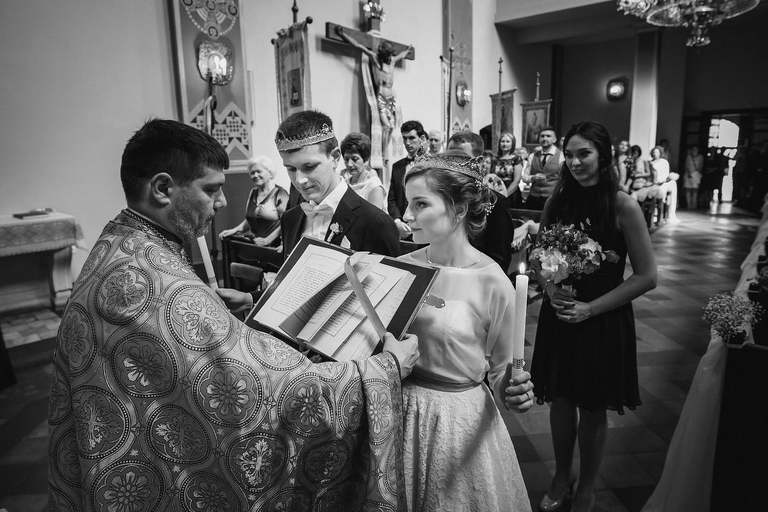 fotografia slubna, fotografia slubna krakow, zdjecia slubne krakow, fotograf slubny krakow, fotograf na wesele krakow, slub w cerkwi Podwyzszenia Krzyza w Krakowie, slub cerkiewny, wesele na kopcu kosciuszki, wesele kopiec kosciuszki, wesele w salach muzealnych kopca kosciuszki, slub polsko-ukrainski, garbus na slub krakow, zdjecia slubne bielsko, fotograf slubny bielsko, www.magiaobrazu.com, zdjecia slubne bielsko, fotografia slubna slask, fotograf cieszyn, zdjecia slubne cieszyn