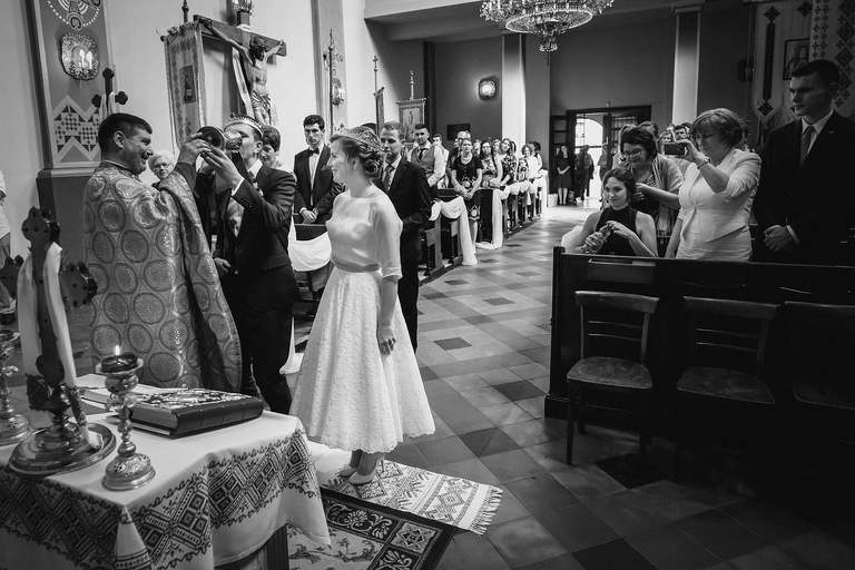 fotografia slubna, fotografia slubna krakow, zdjecia slubne krakow, fotograf slubny krakow, fotograf na wesele krakow, slub w cerkwi Podwyzszenia Krzyza w Krakowie, slub cerkiewny, wesele na kopcu kosciuszki, wesele kopiec kosciuszki, wesele w salach muzealnych kopca kosciuszki, slub polsko-ukrainski, garbus na slub krakow, zdjecia slubne bielsko, fotograf slubny bielsko, www.magiaobrazu.com, zdjecia slubne bielsko, fotografia slubna slask, fotograf cieszyn, zdjecia slubne cieszyn