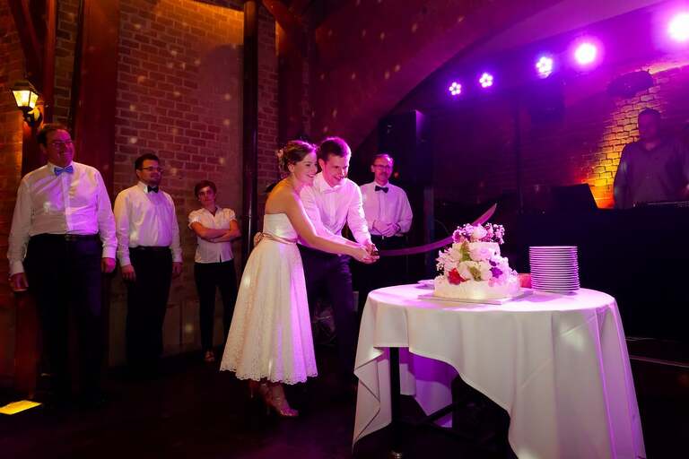 fotografia slubna, fotografia slubna krakow, zdjecia slubne krakow, fotograf slubny krakow, fotograf na wesele krakow, slub w cerkwi Podwyzszenia Krzyza w Krakowie, slub cerkiewny, wesele na kopcu kosciuszki, wesele kopiec kosciuszki, wesele w salach muzealnych kopca kosciuszki, slub polsko-ukrainski, garbus na slub krakow, zdjecia slubne bielsko, fotograf slubny bielsko, www.magiaobrazu.com, zdjecia slubne bielsko, fotografia slubna slask, fotograf cieszyn, zdjecia slubne cieszyn