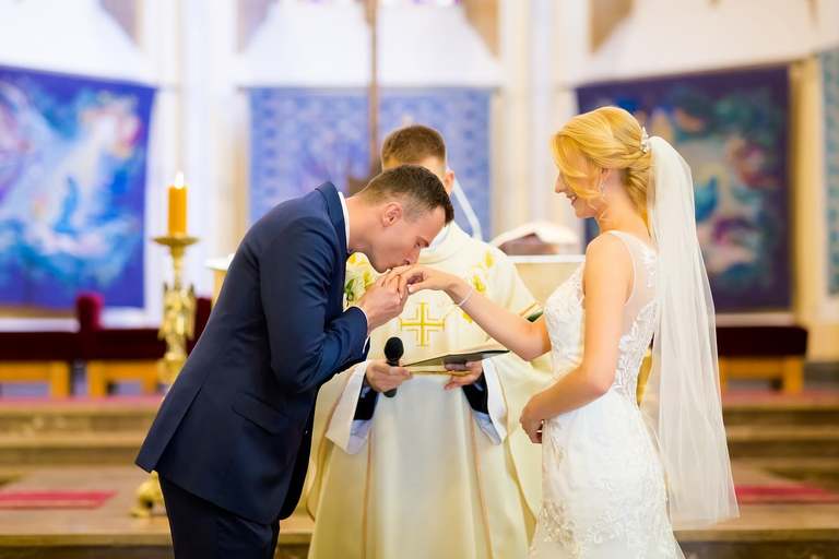 fotografia slubna katowice, zdjecia slubne katowice, fotograf slubny katowice, fotograf slubny slask, slub w kosciele mariackim w katowicach, slub kosciol mariacki, wesele w balcanto w katowicach, wesele belcanto katowice, zdjecia slubne zywiec, fotografia slubna, zdjecia slubne bielsko, fotograf slubny bielsko, fotograf slubny cieszyn, fotografia slubna cieszyn, www.magiaobrazu.com, zdjecia slubne bielsko, fotografia slubna slask, zdjecia slubne zywiec, zdjecia slubne cieszyn, dwoch fotografow na slub, zdjecia slubne slask,t