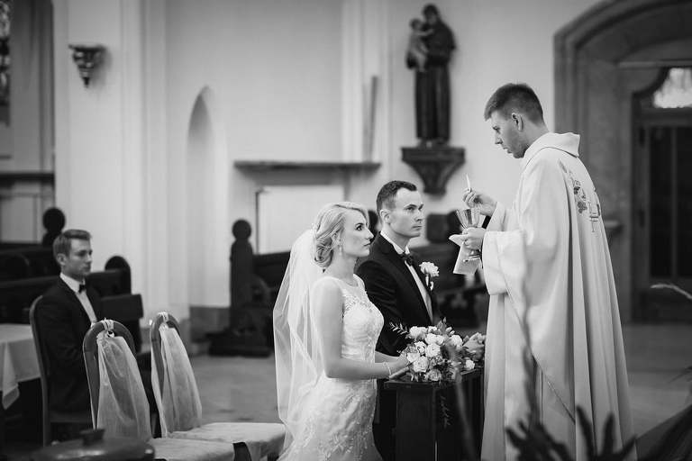 fotografia slubna katowice, zdjecia slubne katowice, fotograf slubny katowice, fotograf slubny slask, slub w kosciele mariackim w katowicach, slub kosciol mariacki, wesele w balcanto w katowicach, wesele belcanto katowice, zdjecia slubne zywiec, fotografia slubna, zdjecia slubne bielsko, fotograf slubny bielsko, fotograf slubny cieszyn, fotografia slubna cieszyn, www.magiaobrazu.com, zdjecia slubne bielsko, fotografia slubna slask, zdjecia slubne zywiec, zdjecia slubne cieszyn, dwoch fotografow na slub, zdjecia slubne slask,t