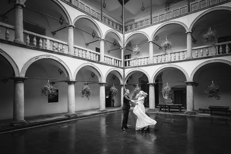 zdjecia slubne zywiec, romantyczny plener slubny, plener slubny beskidy, sesja slubna beskidy, fotograf slubny slask, fotografia slubna zywiec, fotograf slubny bielsko, sesja slubna nad jeziorem slask, fotografia slubna slask, zdjecia slubne slask, fotografia slubna katowice, zdjecia slubne katowice, romantyczna sesja slubna slask, zdjecia slubne bielsko, fotografia slubna bielsko, oryginalny plener slubny, oryginalna sesja slubna, www.magiaobrazu.com, Anna i Jacek Bieniek,