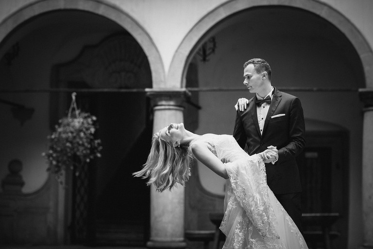 zdjecia slubne zywiec, romantyczny plener slubny, plener slubny beskidy, sesja slubna beskidy, fotograf slubny slask, fotografia slubna zywiec, fotograf slubny bielsko, sesja slubna nad jeziorem slask, fotografia slubna slask, zdjecia slubne slask, fotografia slubna katowice, zdjecia slubne katowice, romantyczna sesja slubna slask, zdjecia slubne bielsko, fotografia slubna bielsko, oryginalny plener slubny, oryginalna sesja slubna, www.magiaobrazu.com, Anna i Jacek Bieniek,