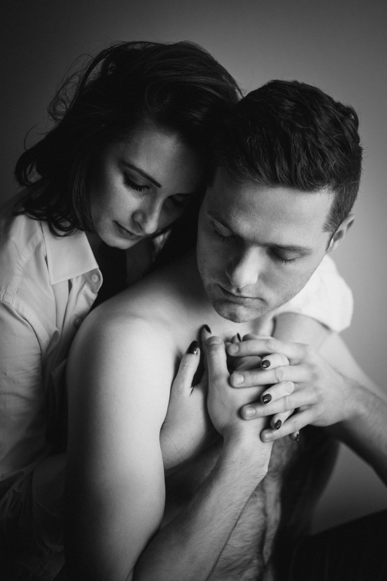 sesje sensualne bielsko, zdjecia sensualne bielsko, sesja intymna pary bielsko, zdjecia intymne pary bielsko, zmyslowa sesja pary, sesja walentynkowa bielsko, lozkowa sesja pary bielsko, zdjecia zmyslowe dla par bielsko, fotograf sesje sensualne, www.magiaobrazu.com, fotografia slubna slask, fotograf slubny krakow, fotografia slubna slask, romantyczna sesja pary, sensual session, love photoshoot, sensual photoshoot, fotograf sesja intymna, fotograf zmyslowa sesja, fotograf sesja sensualna