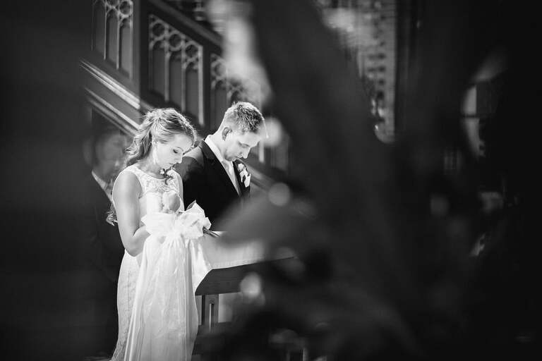 fotografia slubna slask, zdjecia slubne bielsko, fotograf slubny gliwice, zdjecia slubne slask, fotografia slubna gliwice, wesele w gliwicach, wesele hotel malinowski, slub w katedrze w gliwicach, zdjecia slubne katowice,zdjecia slubne gliwice, dwoch fotografow na slub, fotografia slubna krakow,