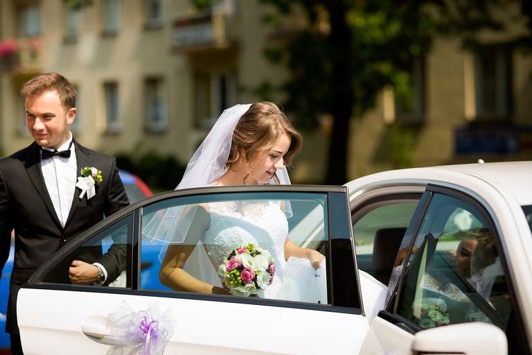 fotografia slubna slask, zdjecia slubne tychy, fotograf slubny pszczyna, zdjecia slubne slask, wesele markowy w pszczynie, slub w kosciele podwyzszenia krzyza w pszczynie, slub slask, zdjecia slubne katowice, dwoch fotografow na slub, fotografia slubna krakow, fotografia slubna bielsko, zdjecia slubne bielsko