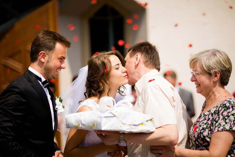 fotografia slubna slask, zdjecia slubne tychy, fotograf slubny pszczyna, zdjecia slubne slask, wesele markowy w pszczynie, slub w kosciele podwyzszenia krzyza w pszczynie, slub slask, zdjecia slubne katowice, dwoch fotografow na slub, fotografia slubna krakow, fotografia slubna bielsko, zdjecia slubne bielsko