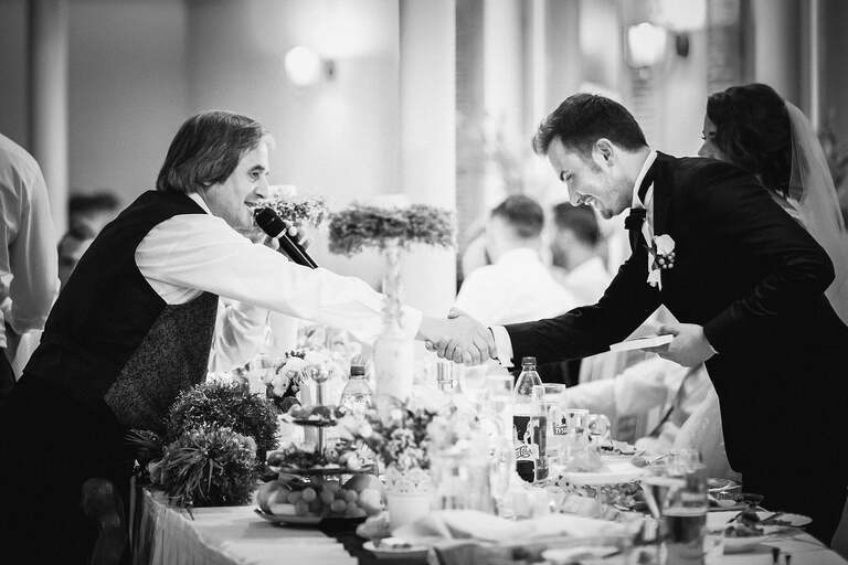 fotografia slubna slask, zdjecia slubne tychy, fotograf slubny pszczyna, zdjecia slubne slask, wesele markowy w pszczynie, slub w kosciele podwyzszenia krzyza w pszczynie, slub slask, zdjecia slubne katowice, dwoch fotografow na slub, fotografia slubna krakow, fotografia slubna bielsko, zdjecia slubne bielsko