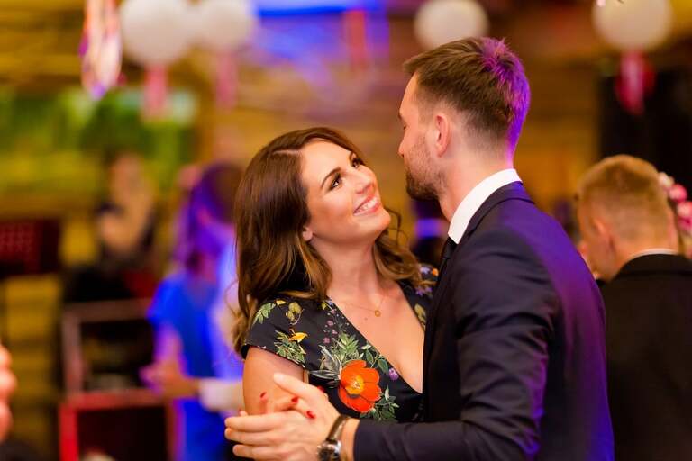 fotograf slubny czestochowa, fotografia slubna slask, fotografia slubna katowice, zdjecia slubne katowice, fotograf slubny katowice, zdjecia slubne czestochowa, fotografia slubna czestochowa, zdjecia slubne bielsko, wesele pod grzybkiem czestochowa, wesele pod grzybkiem zawady, fotograf slubny bielsko, zdjecia slubne slask, slub w kosciele sw otylii w redzinach, kosciol sw otylii redziny, dwoch fotografow na slub, fotografia slubna krakow, artystyczna fotografia slubna,