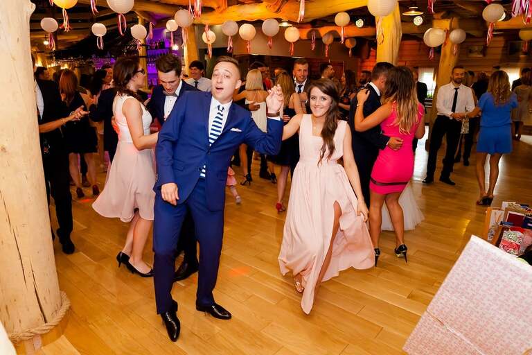 fotograf slubny czestochowa, fotografia slubna slask, fotografia slubna katowice, zdjecia slubne katowice, fotograf slubny katowice, zdjecia slubne czestochowa, fotografia slubna czestochowa, zdjecia slubne bielsko, wesele pod grzybkiem czestochowa, wesele pod grzybkiem zawady, fotograf slubny bielsko, zdjecia slubne slask, slub w kosciele sw otylii w redzinach, kosciol sw otylii redziny, dwoch fotografow na slub, fotografia slubna krakow, artystyczna fotografia slubna,