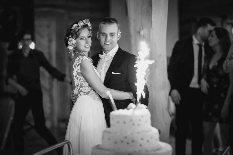 fotograf slubny czestochowa, fotografia slubna slask, fotografia slubna katowice, zdjecia slubne katowice, fotograf slubny katowice, zdjecia slubne czestochowa, fotografia slubna czestochowa, zdjecia slubne bielsko, wesele pod grzybkiem czestochowa, wesele pod grzybkiem zawady, fotograf slubny bielsko, zdjecia slubne slask, slub w kosciele sw otylii w redzinach, kosciol sw otylii redziny, dwoch fotografow na slub, fotografia slubna krakow, artystyczna fotografia slubna,