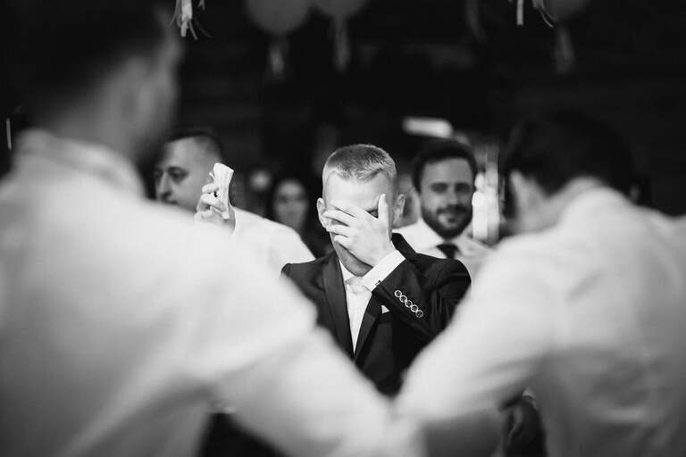 fotograf slubny czestochowa, fotografia slubna slask, fotografia slubna katowice, zdjecia slubne katowice, fotograf slubny katowice, zdjecia slubne czestochowa, fotografia slubna czestochowa, zdjecia slubne bielsko, wesele pod grzybkiem czestochowa, wesele pod grzybkiem zawady, fotograf slubny bielsko, zdjecia slubne slask, slub w kosciele sw otylii w redzinach, kosciol sw otylii redziny, dwoch fotografow na slub, fotografia slubna krakow, artystyczna fotografia slubna,