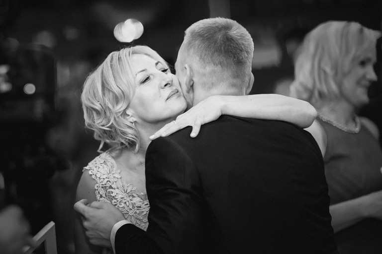 fotograf slubny czestochowa, fotografia slubna slask, fotografia slubna katowice, zdjecia slubne katowice, fotograf slubny katowice, zdjecia slubne czestochowa, fotografia slubna czestochowa, zdjecia slubne bielsko, wesele pod grzybkiem czestochowa, wesele pod grzybkiem zawady, fotograf slubny bielsko, zdjecia slubne slask, slub w kosciele sw otylii w redzinach, kosciol sw otylii redziny, dwoch fotografow na slub, fotografia slubna krakow, artystyczna fotografia slubna,