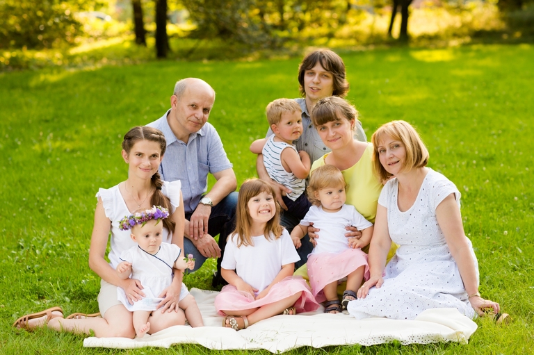 lifestylowa sesja rodzinna pszczyna, lifestylowe sesje rodzinne pszczyna, sesje dzieciece pszczyna, zdjecia dzieciece pszczyna, fotografia noworodkowa pszczyna, sesja rodzinna bielsko, fotografia rodzinna slask, zdjecia portretowe pszczyna, sesja portretowa bielsko, zdjecia w plenerze bielsko, rodzina w plenerze slask, fotografia dziecieca bielsko, zdjecia dzieci bielsko, fotografia rodzinna bielsko-biala, fotografia rodzinna slask, zdjecia ludzi slask, zdjecia dla rodzin, fotograf fotograf rodzinny slask, , fotograf czechowice, fotografia bielsko, zdjecia slask, www.magiaobrazu.com,