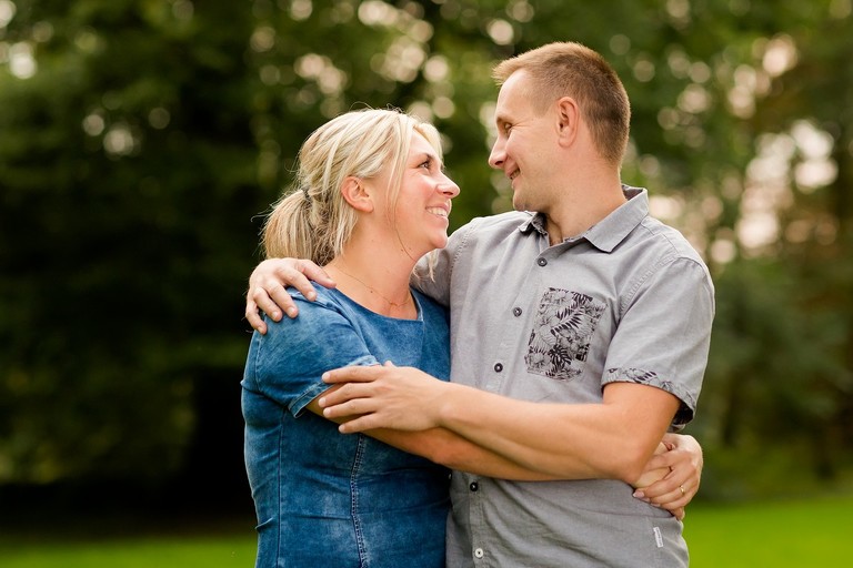 lifestylowa sesja rodzinna pszczyna, lifestylowe sesje rodzinne pszczyna, sesje rodzinne pszczyna, zdjecia rodzinne pszczyna, sesja rodzinna bielsko, fotografia rodzinna Ĺ›lÄ…sk, zdjÄ™cia portretowe pszczyna, sesja portretowa bielsko, zdjÄ™cia w plenerze bielsko, rodzina w plenerze slÄ…sk, fotografia rodzinna bielsko-biala, fotografia rodzinna slask, zdjecia ludzi slask, zdjecia dla rodzin, fotograf fotograf rodzinny slask, fotograf czechowice, fotografia bielsko, zdjecia slask, www.magiaobrazu.com,