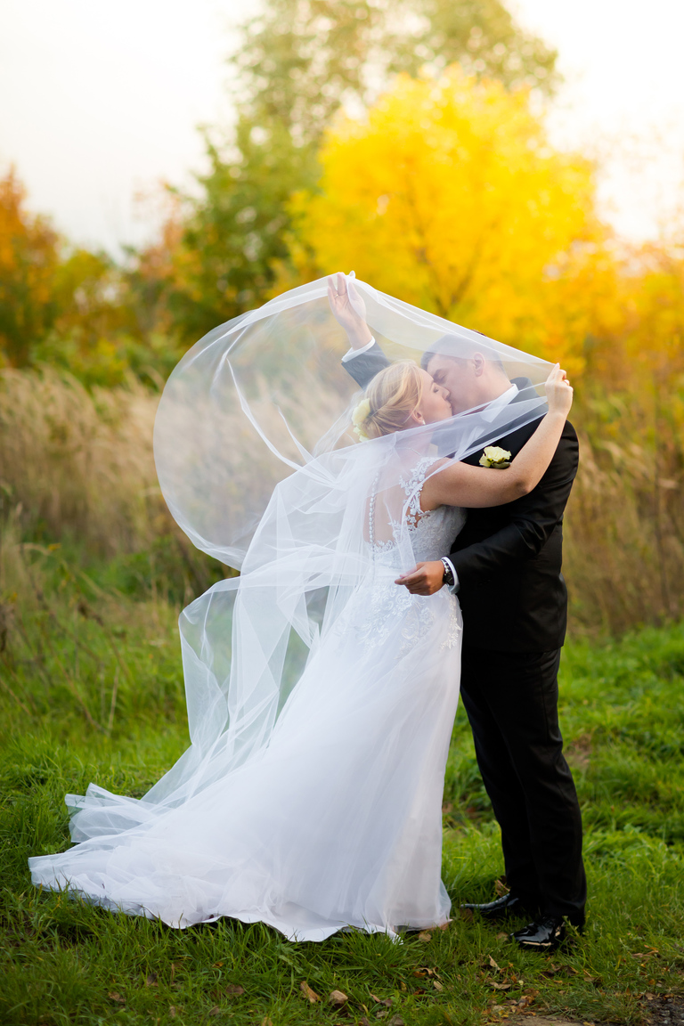 jesienny plener slubny, jesienna sesja slubna, plener slubny slask, zdjecia slubne bielsko, fotografia slubna bielsko, jesienny plener slubny, jesienna sesja slubna, fotografia slubna zywiec, zdjecia slubne zywiec, fotografia slubna slask, fotografia slubna katowice, zdjecia slubne katowice, fotograf slubny katowice, zdjecia slubne bielsko, fotograf slubny bielsko, zdjecia slubne slask, dwoch fotografow na slub, fotografia slubna krakow, zdjecia slubne zywiec, fotografia slubna zywiec