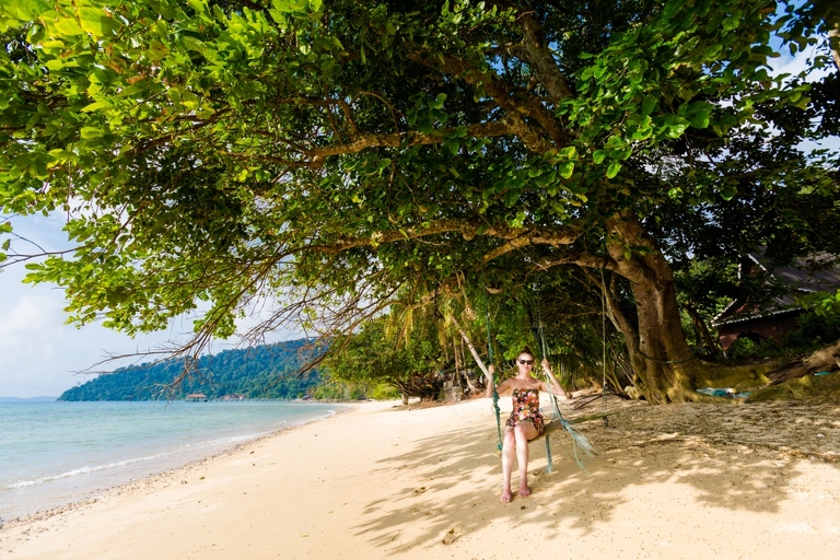 co zobaczyc w malezji, najlepsze miejsca w malezji, co odwiedzic w malezji, wakacje w malezji, malezja najlepsze miejsca, fotografie z podrozy, zdjecia z podrozy, zdjecia z malezjii, Tioman, Pangkor, Langkawi, Penang, fotografie z malezji, fotografia podroznicza, travel photography, travel photos, asia photos, malaysia, malaysiani photos, malaysia photography, malaysia travel, best places in malaysia, www.magiaobrazu.com, malezja, pinang, zdjecia z wakacji, zdjecia z azji, fotografie z azji, podroz po azji
