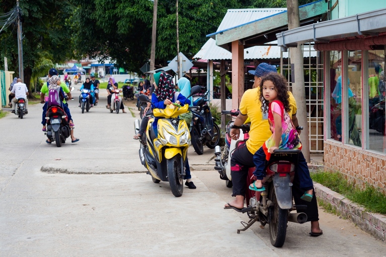 co zobaczyc w malezji, najlepsze miejsca w malezji, co odwiedzic w malezji, wakacje w malezji, malezja najlepsze miejsca, fotografie z podrozy, zdjecia z podrozy, zdjecia z malezjii, Tioman, Pangkor, Langkawi, Penang, fotografie z malezji, fotografia podroznicza, travel photography, travel photos, asia photos, malaysia, malaysiani photos, malaysia photography, malaysia travel, best places in malaysia, www.magiaobrazu.com, malezja, pinang, zdjecia z wakacji, zdjecia z azji, fotografie z azji, podroz po azji
