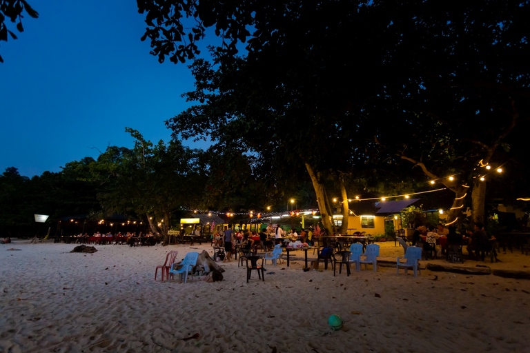 co zobaczyc w malezji, najlepsze miejsca w malezji, co odwiedzic w malezji, wakacje w malezji, malezja najlepsze miejsca, fotografie z podrozy, zdjecia z podrozy, zdjecia z malezjii, Tioman, Pangkor, Langkawi, Penang, fotografie z malezji, fotografia podroznicza, travel photography, travel photos, asia photos, malaysia, malaysiani photos, malaysia photography, malaysia travel, best places in malaysia, www.magiaobrazu.com, malezja, pinang, zdjecia z wakacji, zdjecia z azji, fotografie z azji, podroz po azji