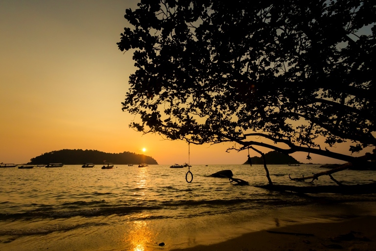 co zobaczyc w malezji, najlepsze miejsca w malezji, co odwiedzic w malezji, wakacje w malezji, malezja najlepsze miejsca, fotografie z podrozy, zdjecia z podrozy, zdjecia z malezjii, Tioman, Pangkor, Langkawi, Penang, fotografie z malezji, fotografia podroznicza, travel photography, travel photos, asia photos, malaysia, malaysiani photos, malaysia photography, malaysia travel, best places in malaysia, www.magiaobrazu.com, malezja, pinang, zdjecia z wakacji, zdjecia z azji, fotografie z azji, podroz po azji