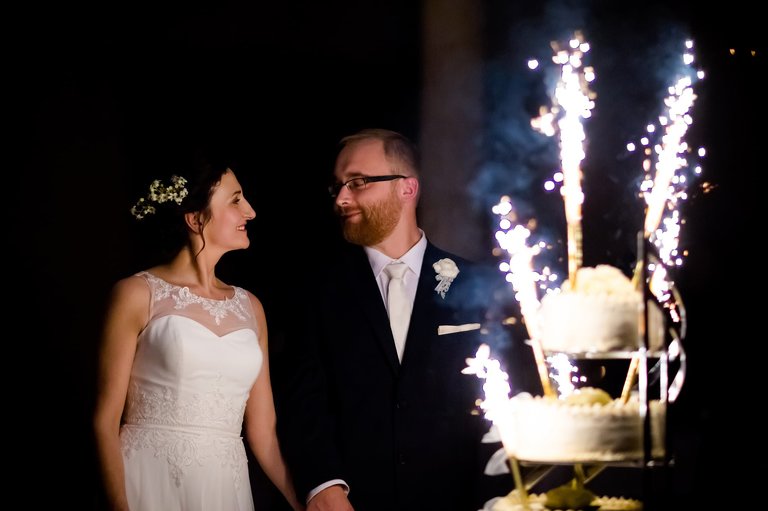 fotografia slubna, zdjecia slubne bielsko, fotograf slubny bielsko, www.magiaobrazu.com, zdjecia slubne wadowice, fotografia slubna wadowice, zdjecia slubne malopolska, magnolia budzow, fotograf wadowice, zdjecia slubne cieszyn, bazylika w wadowicach, slub w bazylice wadowice, dwoch fotografow na slub, zdjecia slubne malopolska, ogorki kapela na slub, zespol goralski na wesele,