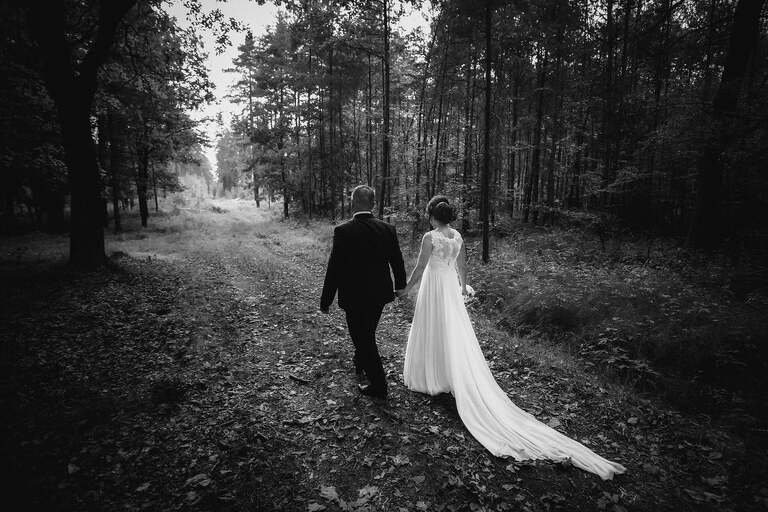 fotografia slubna slask, zdjecia slubne tychy, fotograf slubny tychy, zdjecia slubne slask, wesele aros tychy, slub w koscielew ledzinach, wesele w hotelu aros, slub slask, zdjecia slubne katowice, dwoch fotografow na slub, fotografia slubna krakow, fotografia slubna bielsko, zdjecia slubne bielsko