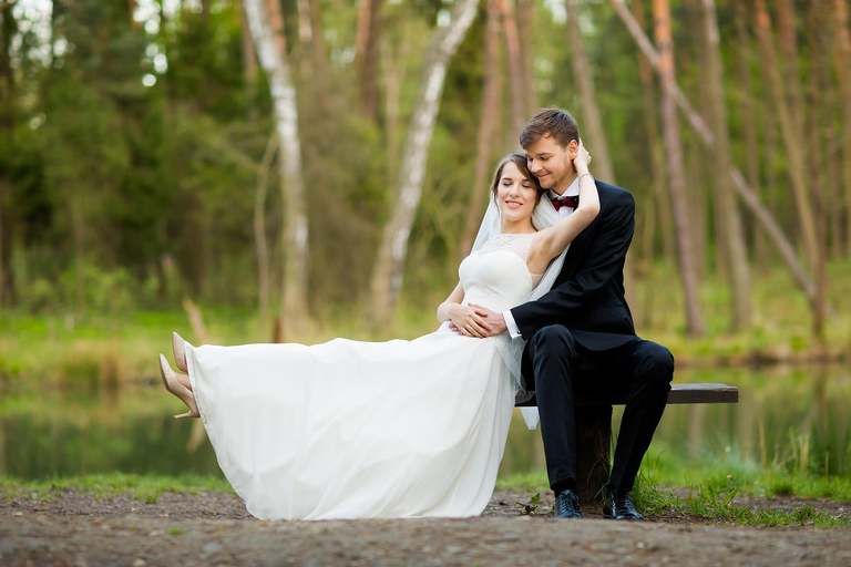 wiosenna sesja slubna, wiosenny plener slubny, sesja slubna w rzepaku, plener slubny rzepak, fotografia slubna krakow, zdjecia slubne krakow, plener slubny w lesie, www.magiaobrazu.com, fotografia slubna, romantyczna sesja slubna, fotografia ślubna, piekny plener slubny, piekna sesja slubna, fotograf ślubny Kraków, fotografowie ślubni, fotograf slask,dwóch fotografów na ślub, Anna i Jacek Bieniek, zdjęcia ślubne śląsk,