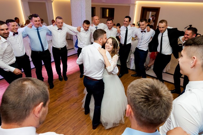 fotografia slubna, fotografia slubna krakow, zdjecia slubne krakow, fotograf slubny krakow, fotograf na wesele krakow, slub w Opactwie Benedyktynow w Tyncu, slub klasztor Tyniec, wesele Kasztel Kajasowka w Rybnej, wesele w Kajasowce Rybna, zdjecia slubne bielsko, fotograf slubny bielsko, www.magiaobrazu.com, zdjecia slubne bielsko, fotografia slubna slask, fotograf cieszyn, zdjecia slubne cieszyn