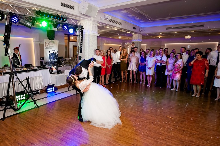 fotografia slubna, fotografia slubna krakow, zdjecia slubne krakow, fotograf slubny krakow, fotograf na wesele krakow, slub w Opactwie Benedyktynow w Tyncu, slub klasztor Tyniec, wesele Kasztel Kajasowka w Rybnej, wesele w Kajasowce Rybna, zdjecia slubne bielsko, fotograf slubny bielsko, www.magiaobrazu.com, zdjecia slubne bielsko, fotografia slubna slask, fotograf cieszyn, zdjecia slubne cieszyn