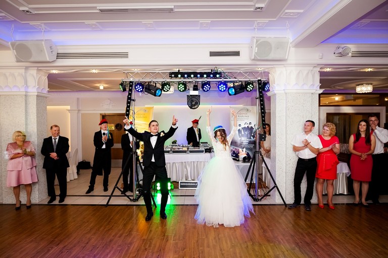 fotografia slubna, fotografia slubna krakow, zdjecia slubne krakow, fotograf slubny krakow, fotograf na wesele krakow, slub w Opactwie Benedyktynow w Tyncu, slub klasztor Tyniec, wesele Kasztel Kajasowka w Rybnej, wesele w Kajasowce Rybna, zdjecia slubne bielsko, fotograf slubny bielsko, www.magiaobrazu.com, zdjecia slubne bielsko, fotografia slubna slask, fotograf cieszyn, zdjecia slubne cieszyn