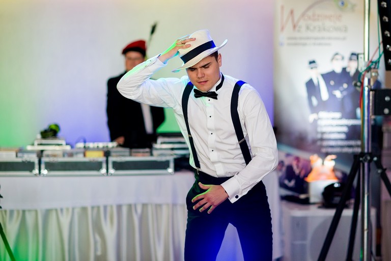 fotografia slubna, fotografia slubna krakow, zdjecia slubne krakow, fotograf slubny krakow, fotograf na wesele krakow, slub w Opactwie Benedyktynow w Tyncu, slub klasztor Tyniec, wesele Kasztel Kajasowka w Rybnej, wesele w Kajasowce Rybna, zdjecia slubne bielsko, fotograf slubny bielsko, www.magiaobrazu.com, zdjecia slubne bielsko, fotografia slubna slask, fotograf cieszyn, zdjecia slubne cieszyn