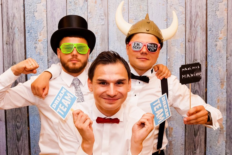 fotografia slubna, fotografia slubna krakow, zdjecia slubne krakow, fotograf slubny krakow, fotograf na wesele krakow, slub w Opactwie Benedyktynow w Tyncu, slub klasztor Tyniec, wesele Kasztel Kajasowka w Rybnej, wesele w Kajasowce Rybna, zdjecia slubne bielsko, fotograf slubny bielsko, www.magiaobrazu.com, zdjecia slubne bielsko, fotografia slubna slask, fotograf cieszyn, zdjecia slubne cieszyn