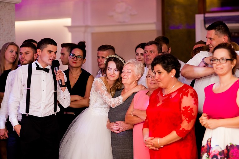 fotografia slubna, fotografia slubna krakow, zdjecia slubne krakow, fotograf slubny krakow, fotograf na wesele krakow, slub w Opactwie Benedyktynow w Tyncu, slub klasztor Tyniec, wesele Kasztel Kajasowka w Rybnej, wesele w Kajasowce Rybna, zdjecia slubne bielsko, fotograf slubny bielsko, www.magiaobrazu.com, zdjecia slubne bielsko, fotografia slubna slask, fotograf cieszyn, zdjecia slubne cieszyn