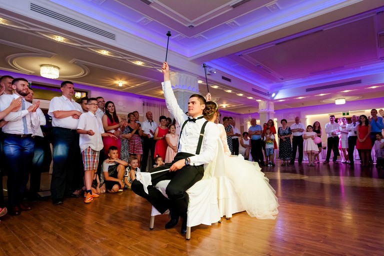 fotografia slubna, fotografia slubna krakow, zdjecia slubne krakow, fotograf slubny krakow, fotograf na wesele krakow, slub w Opactwie Benedyktynow w Tyncu, slub klasztor Tyniec, wesele Kasztel Kajasowka w Rybnej, wesele w Kajasowce Rybna, zdjecia slubne bielsko, fotograf slubny bielsko, www.magiaobrazu.com, zdjecia slubne bielsko, fotografia slubna slask, fotograf cieszyn, zdjecia slubne cieszyn