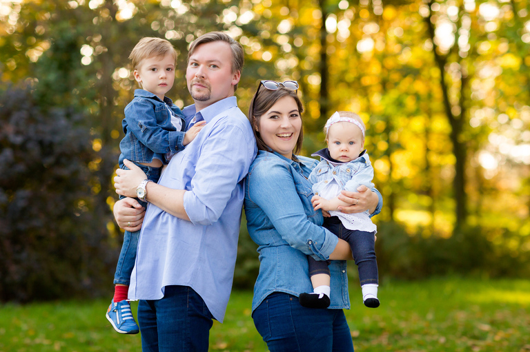 lifestylowa sesja rodzinna pszczyna, lifestylowe sesje rodzinne pszczyna, sesje dzieciece pszczyna, zdjecia dzieciece pszczyna, fotografia noworodkowa pszczyna, sesja rodzinna bielsko, fotografia rodzinna slask, zdjecia portretowe pszczyna, sesja portretowa bielsko, zdjecia w plenerze bielsko, rodzina w plenerze slask, fotografia dziecieca bielsko, zdjecia dzieci bielsko, fotografia rodzinna bielsko-biala, fotografia rodzinna slask, zdjecia ludzi slask, zdjecia dla rodzin, fotograf fotograf rodzinny slask, , fotograf czechowice, fotografia bielsko, zdjecia slask, www.magiaobrazu.com,