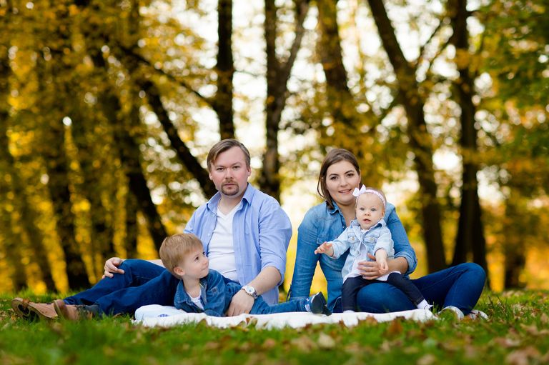 lifestylowa sesja rodzinna pszczyna, lifestylowe sesje rodzinne pszczyna, sesje dzieciece pszczyna, zdjecia dzieciece pszczyna, fotografia noworodkowa pszczyna, sesja rodzinna bielsko, fotografia rodzinna slask, zdjecia portretowe pszczyna, sesja portretowa bielsko, zdjecia w plenerze bielsko, rodzina w plenerze slask, fotografia dziecieca bielsko, zdjecia dzieci bielsko, fotografia rodzinna bielsko-biala, fotografia rodzinna slask, zdjecia ludzi slask, zdjecia dla rodzin, fotograf fotograf rodzinny slask, , fotograf czechowice, fotografia bielsko, zdjecia slask, www.magiaobrazu.com,