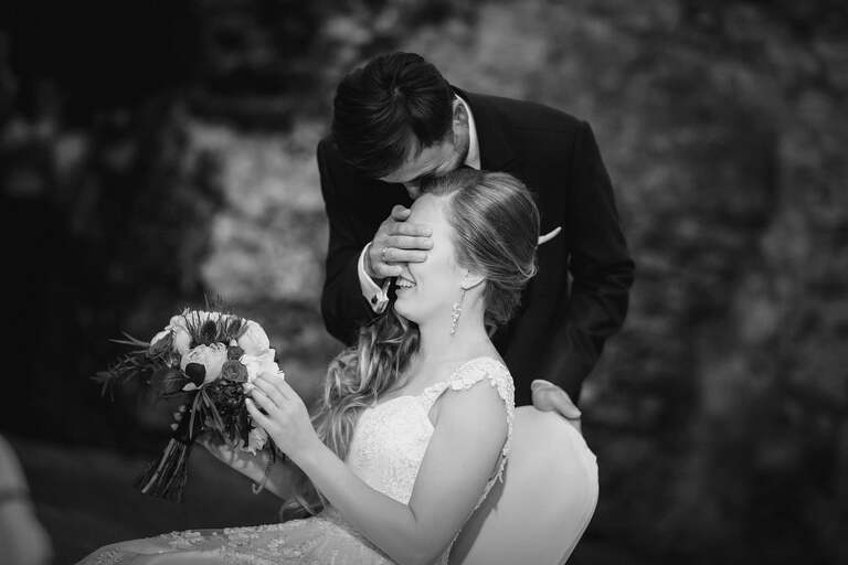 slub w ogrodziencu, wesele w ogrodziencu, wesele na zamku slask, slub na zamku, wyjatkowy slub, oryginalne miejsce na slub slask, slub ogrodzieniec, wesele ogrodzieniec, magia obrazu, ceremonia slubna w plenerze slask, slub w plenerze slask, organizacja slubu czyni cuda, zdjecia slubne bielsko, fotograf slubny bielsko, fotografia slubna cieszyn, slub plenerowy slask, najlepsza fotografia slubna slask, www.magiaobrazu.com, zdjecia slubne bielsko, fotografia slubna slask, zdjecia slubne zywiec, zdjecia slubne cieszyn, dwoch fotografow na slub, zdjecia slubne slask,