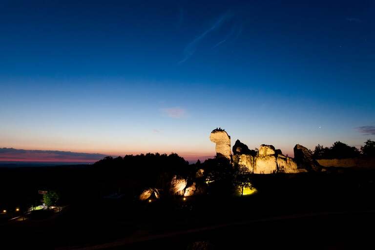 slub w ogrodziencu, wesele w ogrodziencu, wesele na zamku slask, slub na zamku, wyjatkowy slub, oryginalne miejsce na slub slask, slub ogrodzieniec, wesele ogrodzieniec, magia obrazu, ceremonia slubna w plenerze slask, slub w plenerze slask, organizacja slubu czyni cuda, zdjecia slubne bielsko, fotograf slubny bielsko, fotografia slubna cieszyn, slub plenerowy slask, najlepsza fotografia slubna slask, www.magiaobrazu.com, zdjecia slubne bielsko, fotografia slubna slask, zdjecia slubne zywiec, zdjecia slubne cieszyn, dwoch fotografow na slub, zdjecia slubne slask,