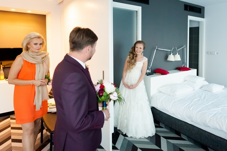 slub w ogrodziencu, wesele w ogrodziencu, wesele na zamku slask, slub na zamku, wyjatkowy slub, oryginalne miejsce na slub slask, slub ogrodzieniec, wesele ogrodzieniec, magia obrazu, ceremonia slubna w plenerze slask, slub w plenerze slask, organizacja slubu czyni cuda, zdjecia slubne bielsko, fotograf slubny bielsko, fotografia slubna cieszyn, slub plenerowy slask, najlepsza fotografia slubna slask, www.magiaobrazu.com, zdjecia slubne bielsko, fotografia slubna slask, zdjecia slubne zywiec, zdjecia slubne cieszyn, dwoch fotografow na slub, zdjecia slubne slask,