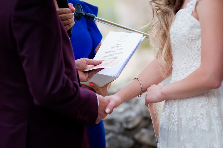 slub w ogrodziencu, wesele w ogrodziencu, wesele na zamku slask, slub na zamku, wyjatkowy slub, oryginalne miejsce na slub slask, slub ogrodzieniec, wesele ogrodzieniec, magia obrazu, ceremonia slubna w plenerze slask, slub w plenerze slask, organizacja slubu czyni cuda, zdjecia slubne bielsko, fotograf slubny bielsko, fotografia slubna cieszyn, slub plenerowy slask, najlepsza fotografia slubna slask, www.magiaobrazu.com, zdjecia slubne bielsko, fotografia slubna slask, zdjecia slubne zywiec, zdjecia slubne cieszyn, dwoch fotografow na slub, zdjecia slubne slask,