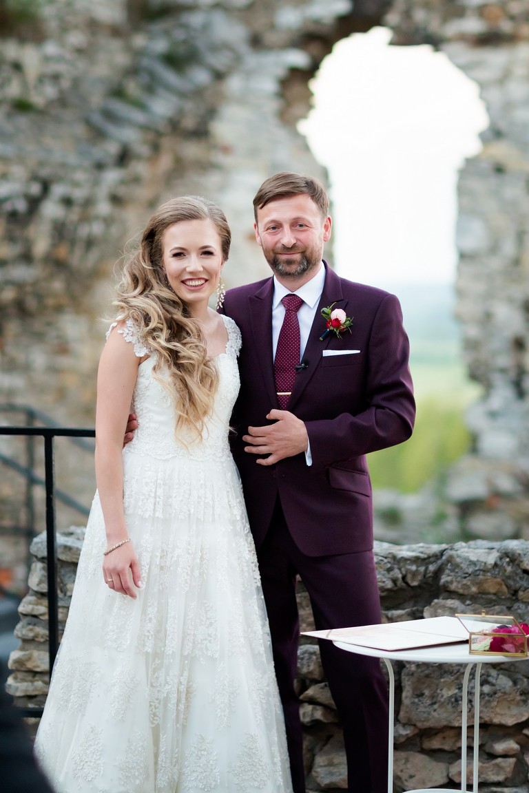 slub w ogrodziencu, wesele w ogrodziencu, wesele na zamku slask, slub na zamku, wyjatkowy slub, oryginalne miejsce na slub slask, slub ogrodzieniec, wesele ogrodzieniec, magia obrazu, ceremonia slubna w plenerze slask, slub w plenerze slask, organizacja slubu czyni cuda, zdjecia slubne bielsko, fotograf slubny bielsko, fotografia slubna cieszyn, slub plenerowy slask, najlepsza fotografia slubna slask, www.magiaobrazu.com, zdjecia slubne bielsko, fotografia slubna slask, zdjecia slubne zywiec, zdjecia slubne cieszyn, dwoch fotografow na slub, zdjecia slubne slask,