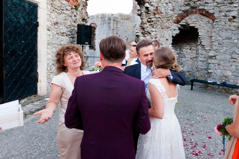 slub w ogrodziencu, wesele w ogrodziencu, wesele na zamku slask, slub na zamku, wyjatkowy slub, oryginalne miejsce na slub slask, slub ogrodzieniec, wesele ogrodzieniec, magia obrazu, ceremonia slubna w plenerze slask, slub w plenerze slask, organizacja slubu czyni cuda, zdjecia slubne bielsko, fotograf slubny bielsko, fotografia slubna cieszyn, slub plenerowy slask, najlepsza fotografia slubna slask, www.magiaobrazu.com, zdjecia slubne bielsko, fotografia slubna slask, zdjecia slubne zywiec, zdjecia slubne cieszyn, dwoch fotografow na slub, zdjecia slubne slask,