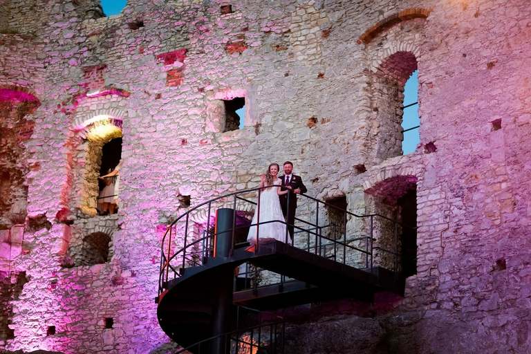 slub w ogrodziencu, wesele w ogrodziencu, wesele na zamku slask, slub na zamku, wyjatkowy slub, oryginalne miejsce na slub slask, slub ogrodzieniec, wesele ogrodzieniec, magia obrazu, ceremonia slubna w plenerze slask, slub w plenerze slask, organizacja slubu czyni cuda, zdjecia slubne bielsko, fotograf slubny bielsko, fotografia slubna cieszyn, slub plenerowy slask, najlepsza fotografia slubna slask, www.magiaobrazu.com, zdjecia slubne bielsko, fotografia slubna slask, zdjecia slubne zywiec, zdjecia slubne cieszyn, dwoch fotografow na slub, zdjecia slubne slask,