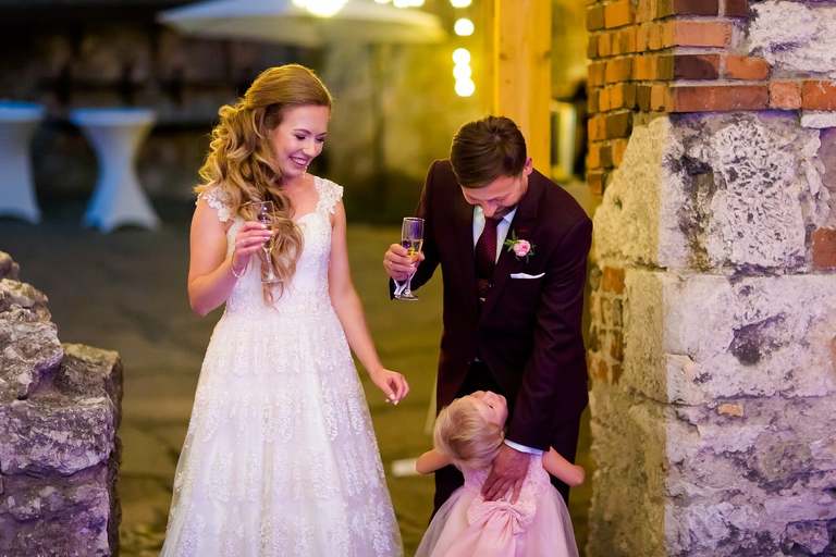 slub w ogrodziencu, wesele w ogrodziencu, wesele na zamku slask, slub na zamku, wyjatkowy slub, oryginalne miejsce na slub slask, slub ogrodzieniec, wesele ogrodzieniec, magia obrazu, ceremonia slubna w plenerze slask, slub w plenerze slask, organizacja slubu czyni cuda, zdjecia slubne bielsko, fotograf slubny bielsko, fotografia slubna cieszyn, slub plenerowy slask, najlepsza fotografia slubna slask, www.magiaobrazu.com, zdjecia slubne bielsko, fotografia slubna slask, zdjecia slubne zywiec, zdjecia slubne cieszyn, dwoch fotografow na slub, zdjecia slubne slask,