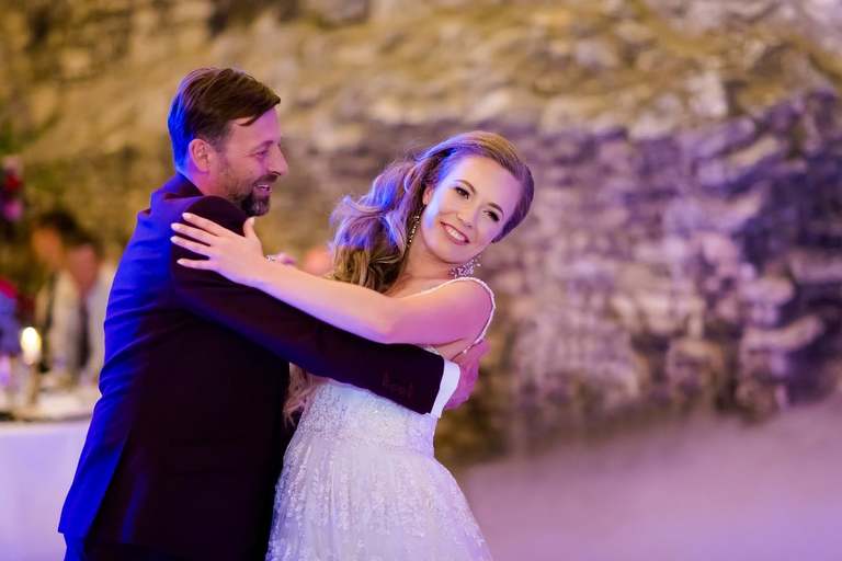 slub w ogrodziencu, wesele w ogrodziencu, wesele na zamku slask, slub na zamku, wyjatkowy slub, oryginalne miejsce na slub slask, slub ogrodzieniec, wesele ogrodzieniec, magia obrazu, ceremonia slubna w plenerze slask, slub w plenerze slask, organizacja slubu czyni cuda, zdjecia slubne bielsko, fotograf slubny bielsko, fotografia slubna cieszyn, slub plenerowy slask, najlepsza fotografia slubna slask, www.magiaobrazu.com, zdjecia slubne bielsko, fotografia slubna slask, zdjecia slubne zywiec, zdjecia slubne cieszyn, dwoch fotografow na slub, zdjecia slubne slask,