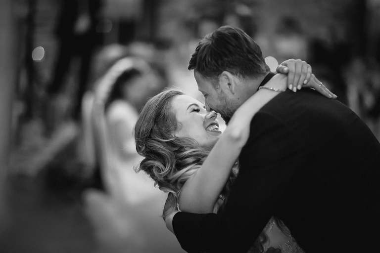 slub w ogrodziencu, wesele w ogrodziencu, wesele na zamku slask, slub na zamku, wyjatkowy slub, oryginalne miejsce na slub slask, slub ogrodzieniec, wesele ogrodzieniec, magia obrazu, ceremonia slubna w plenerze slask, slub w plenerze slask, organizacja slubu czyni cuda, zdjecia slubne bielsko, fotograf slubny bielsko, fotografia slubna cieszyn, slub plenerowy slask, najlepsza fotografia slubna slask, www.magiaobrazu.com, zdjecia slubne bielsko, fotografia slubna slask, zdjecia slubne zywiec, zdjecia slubne cieszyn, dwoch fotografow na slub, zdjecia slubne slask,